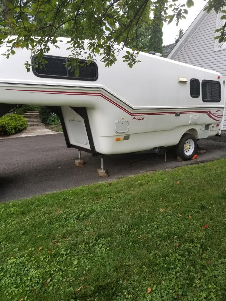 used escape 5.0 travel trailers for sale